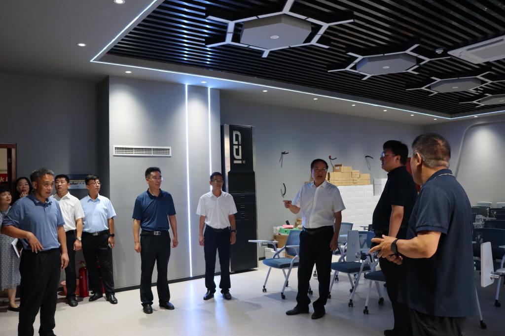 李文喜开学检查4.JPG